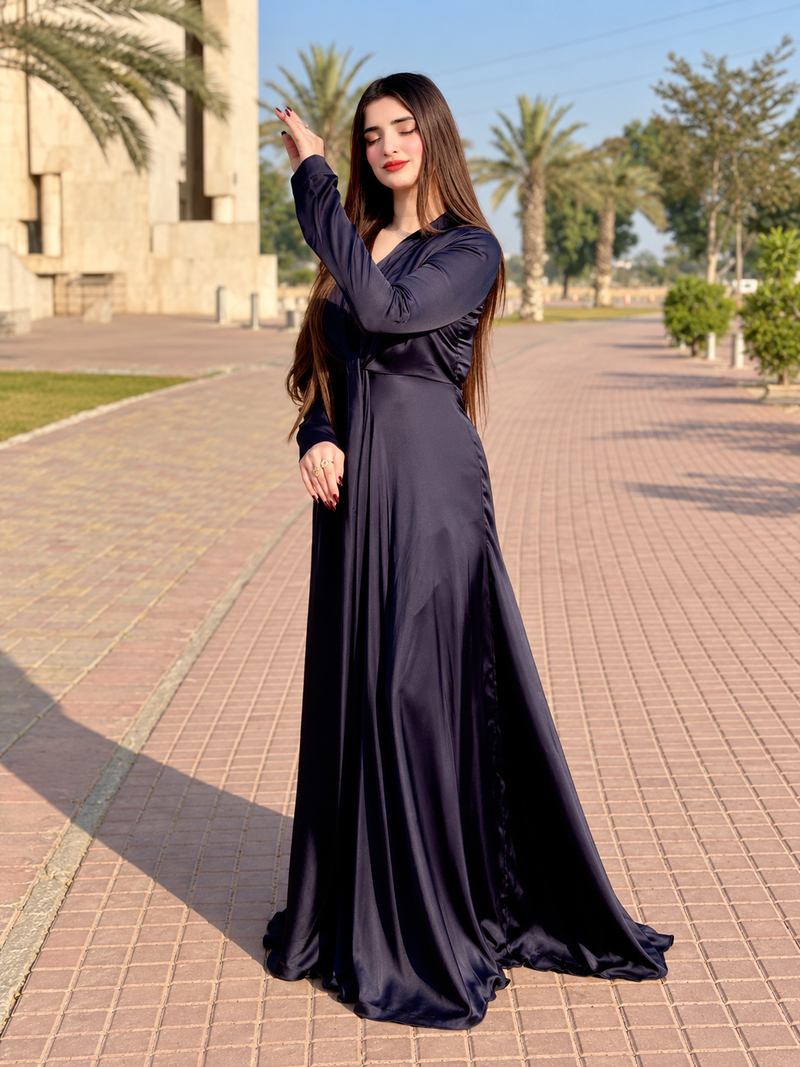 Black Elegant & Stylish Maxi