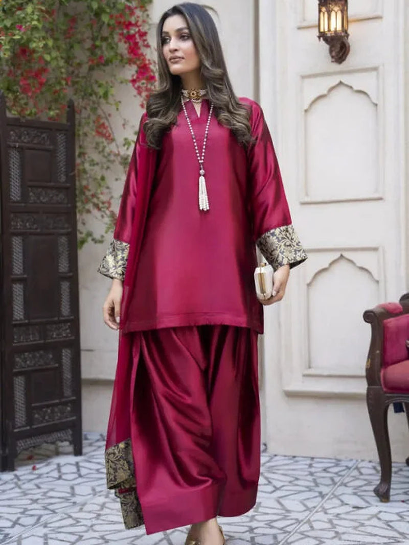 Women Maroon Fashionable Farshi Dress (03 Piece)