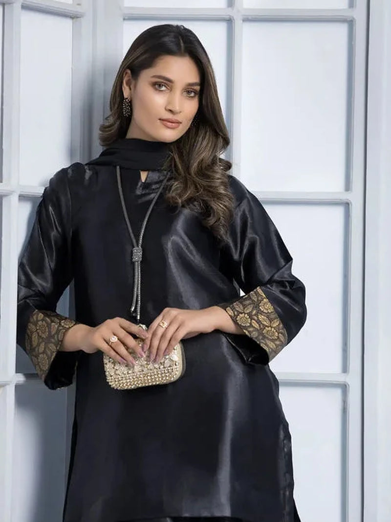 Women Black Fashionable Farshi Dress (03 Piece)