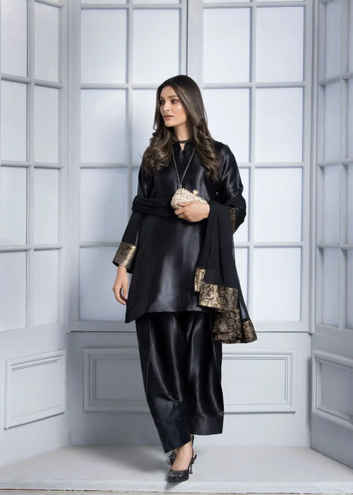 Women Black Fashionable Farshi Dress (03 Piece)