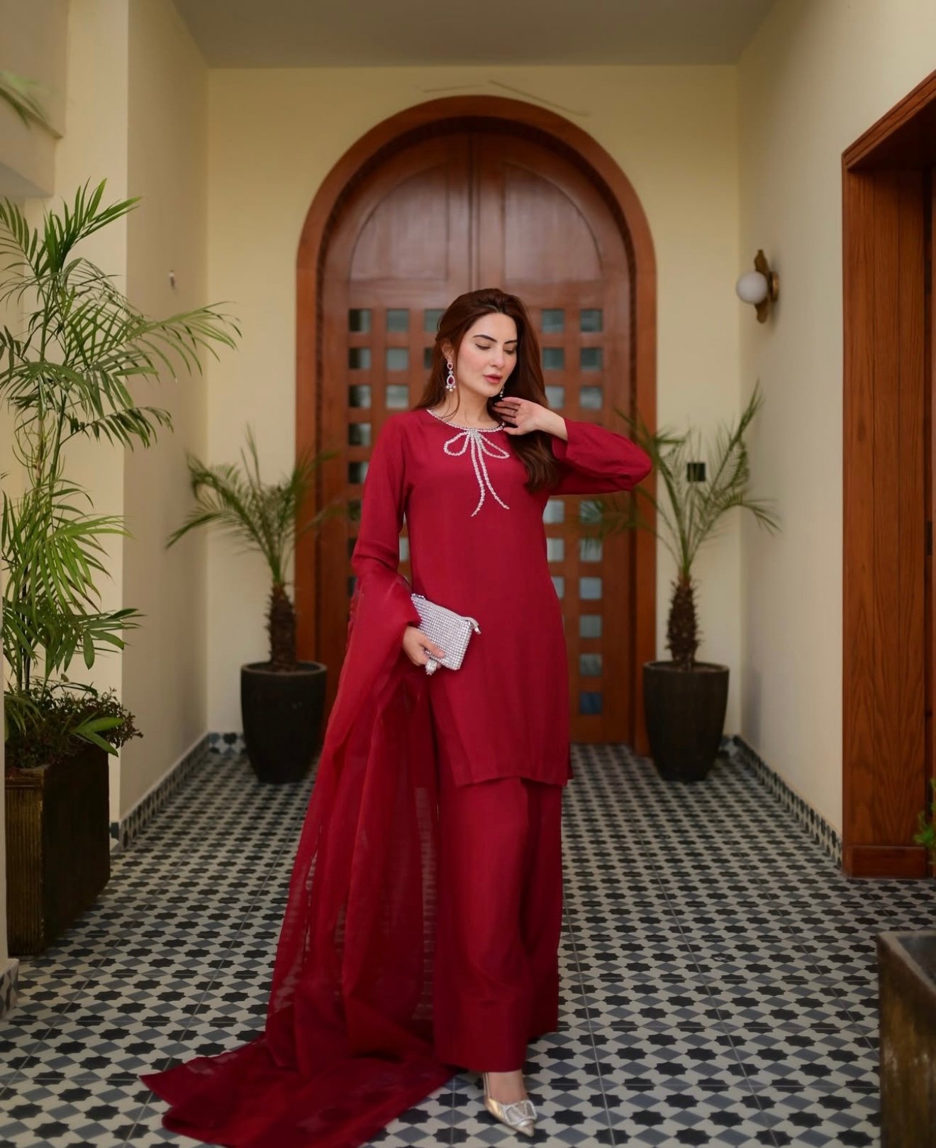 Red Stylish Farshi Set