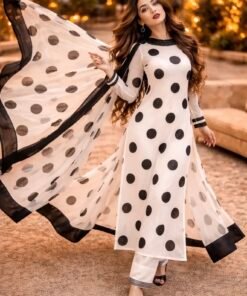 Polka Luxury Outfit