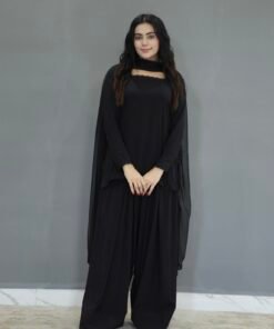 Chic and graceful black dress
