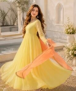 Yellow & Peach Contrasted Fairytale